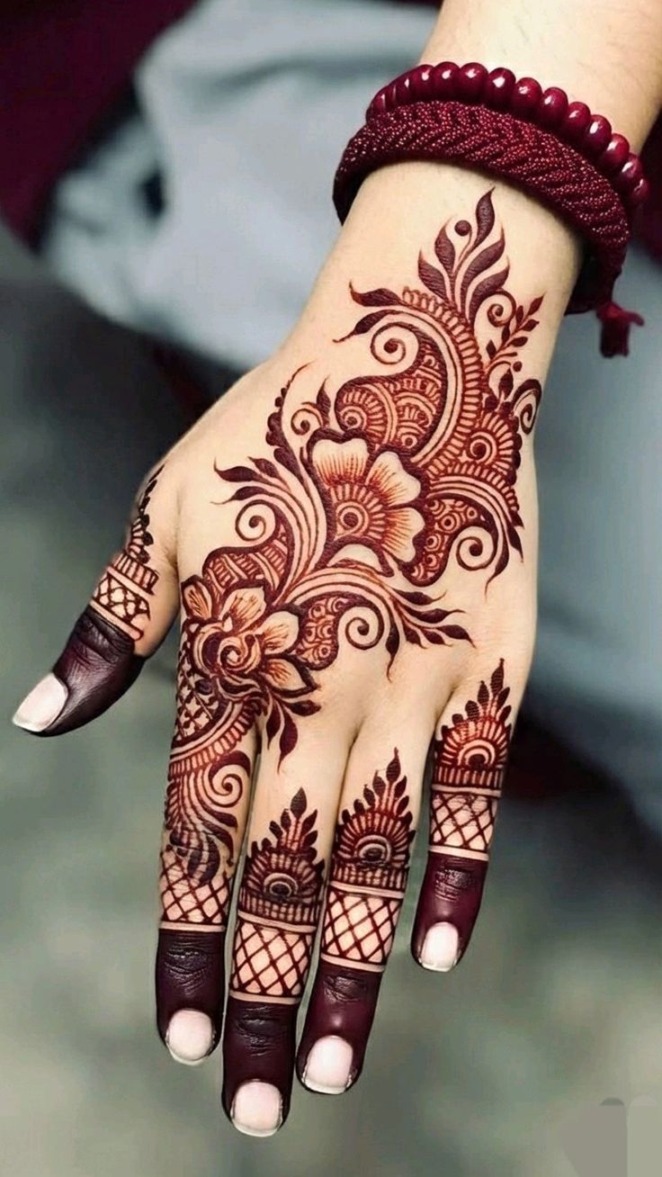 Mehndi design 1